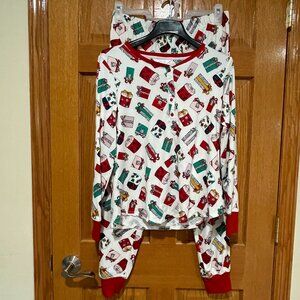 SECRET TREASURES 2 Pc. Women's S 4-6 White Red Presents Sleepwear PJs Set NWT